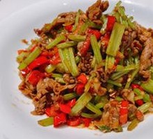 Stir-Fried Beef with Yellow Onion