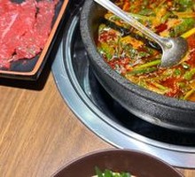 Dudu Fen Hot Pot