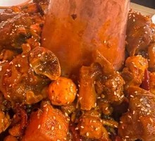 Pig Trotter and Chicken Pot