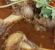 Private Recipe Lamb Shank Bone Pot