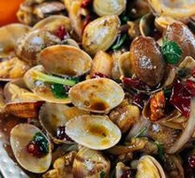 Spicy Large-Portion Clams