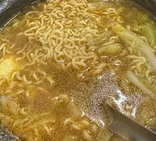 Hot Pot Instant Noodles