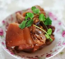 Braised Pig Trotters