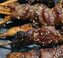 Charcoal-Grilled Pork Rind