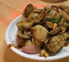 Spicy Stir-Fried Clams