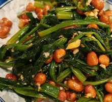 Pine Nut Spinach