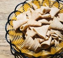 Oil-soaked tofu skin