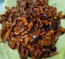 Beijing-style Shredded Pork in Soy Sauce