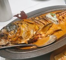 Braised Fish with Flatbread