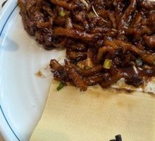 Beijing-style Shredded Pork in Soy Sauce