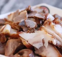 Pork head meat