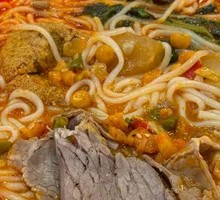 Guizhou Sour Soup Signature Beef Noodles