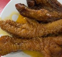 Spicy Braised Chicken Feet