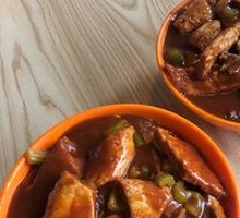 Spicy Beef Naan Noodles Half-and-Half