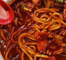 Spicy Chicken Naan Noodles Half-and-Half