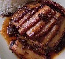 Preserved Vegetable Braised Pork