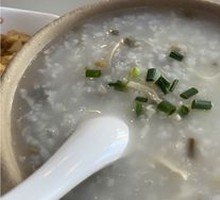 Century Egg and Pork Belly Pot Rice Porridge