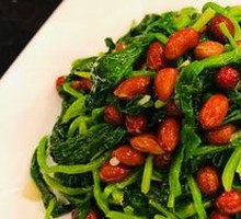 Spinach宽粉 with Enoki Mushrooms