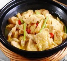 Fried Tofu in Clay Pot