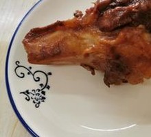 Braised Pork Knuckle in Soy Sauce