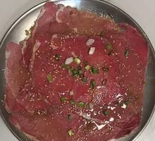 Fruit-flavored Lean Beef