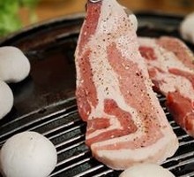 Thick-cut Black Pork Belly