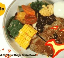 Low-Cal Grilled Chicken Bowl with Vegetables