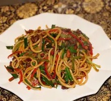 Dry-Fried Noodles