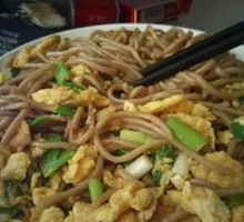 Chicken Egg Stir-fried Buckwheat Noodles
