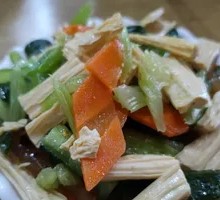 Cold-mixed Tofu Noodles