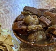 Beef in Pot Rice