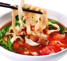 Beef Stir-Fried Knife-Cut Noodles