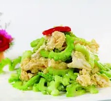 Bitter Melon with Eggs