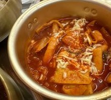 Spicy Rice Cake Stir-Fry