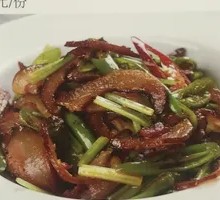 Stir-fried腊Pork Face