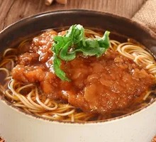 Braised Pork Chop Noodles