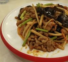 Fish-Flavored Shredded Pork