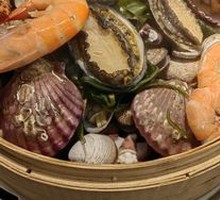 Seafood Assortment Basket