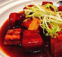 Braised Pork in Shao Sauce with Wine Aroma