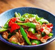 Hunan-style Black Pork with Chili