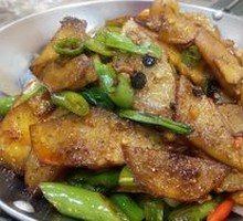 Spicy Potatoes in Dry Pot