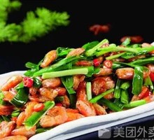 Leek and River Shrimp Stir-fry