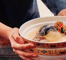 白汤东坡河豚