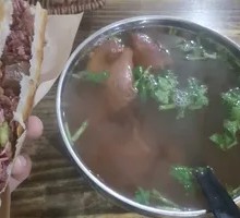 Donkey Meat Fire Cake with Offal Soup