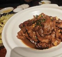 Huangshan Meat Braised with Dried Bamboo Shoots