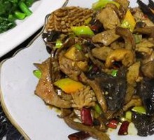 Stir-Fried Three Delicacies