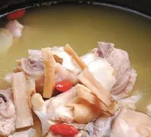 Braised Local Chicken Soup