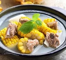 Bamboo Shoot and Corn Pork Rib Soup