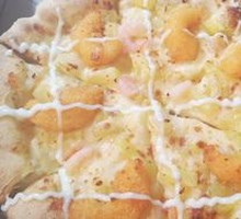 Sweet Shrimp Pineapple Pizza