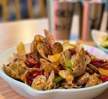 Spicy Stir-Fried Clams